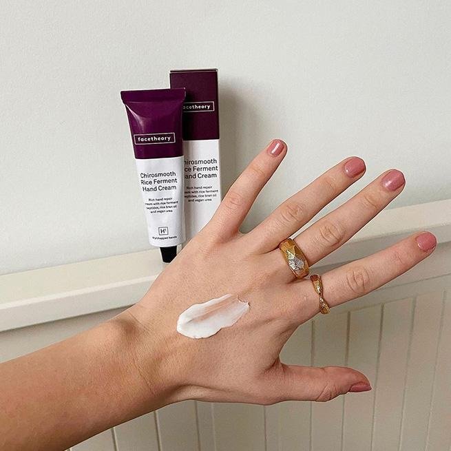 crema de manos de facetheory