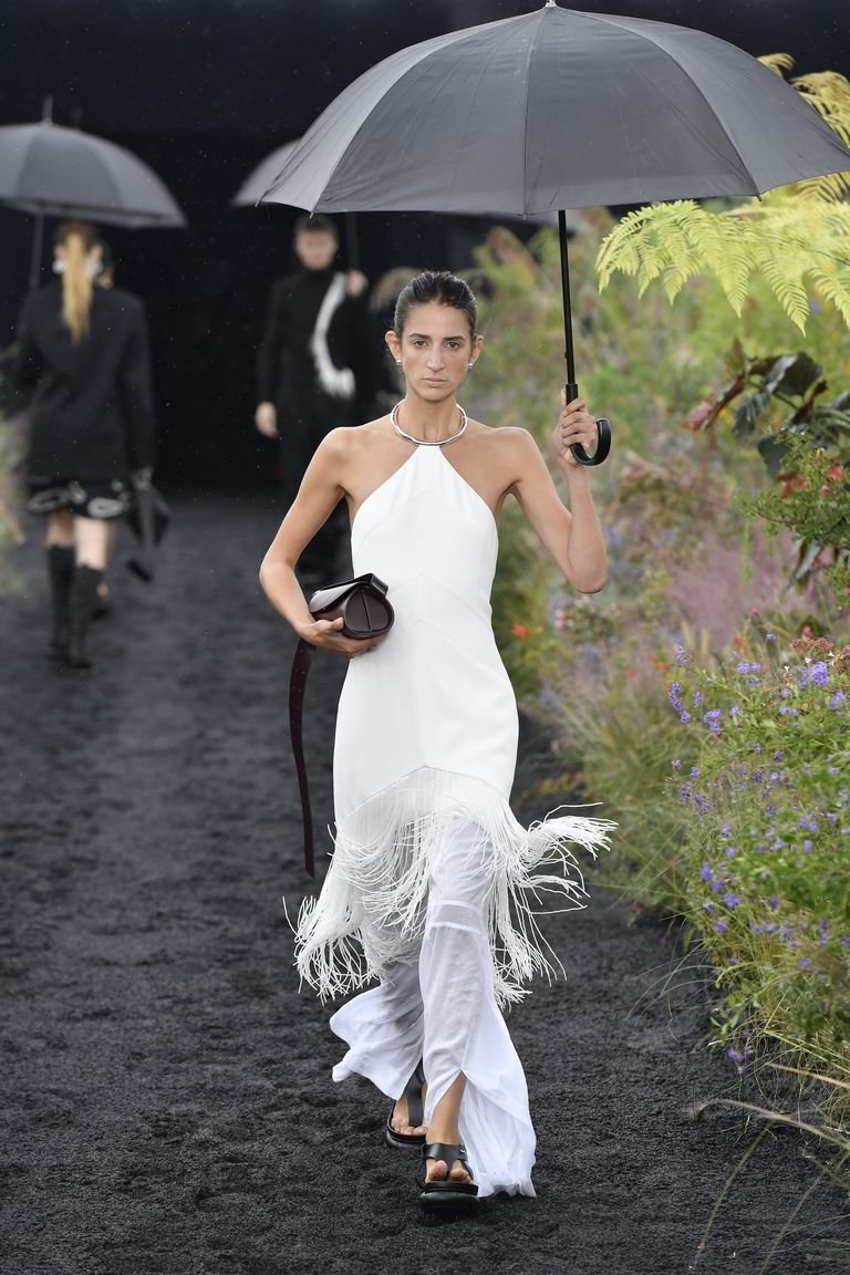 Vestido blanco de flecos de Jill Sander