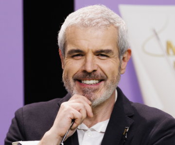 El modisto Lorenzo Caprile ha visitado el Museo Del Prado para ofrecernos una lección sobre indumentaria femenina