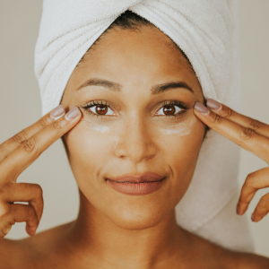 El contorno de ojos como elemento fundamental dentro de nuestra rutina de skincare