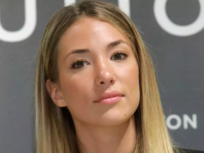 El vestido naranja que luce Alice Campello es perfecto para este verano
