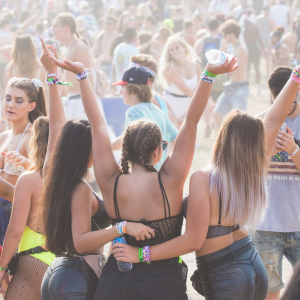 Únete a la temporada de festivales con los mejores looks