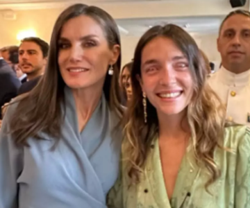 La reina Letizia vive su momento fan y convierte en viral a Marta Bustos y su pérdida de ojos marrones