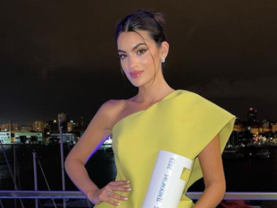 Marta Lozano no duda: Dice "sí" a los looks en color amarillo
