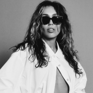 Miley Cyrus vuelve al panorama musical. El 25 de Agosto sale a la luz su nueva canción