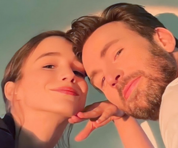 Chris Evans y Alba Baptista sorprenden a todos casándose en secreto