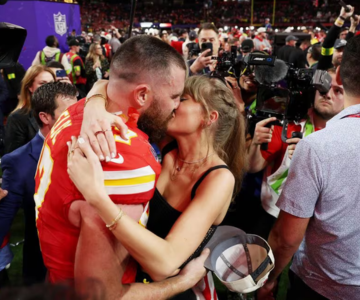 Taylor Swift y Travis Kelce protagonizan el momento más viral de la Super Bowl